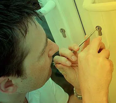 Universal Locksmith Store Brooklyn, NY 718-489-9814 Universal Locksmith Store Brooklyn, NY 718-489-9814 - 5-Locksmith-around-Me